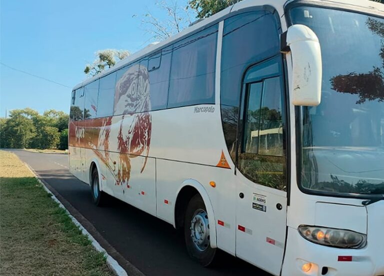Micro-ônibus em Chapadão do Sul